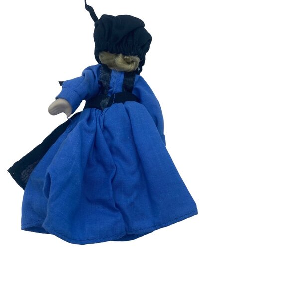 Vtg Little Amish Porcelain Doll With Blue Dress & Black Apron Bonnet 5.5” - Picture 2 of 4